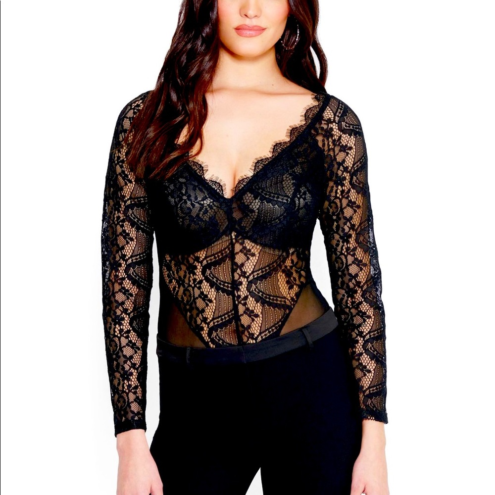 NWT BEBE CARA BODYSUIT